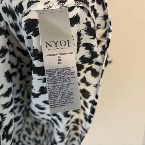 NYDJ Black and White Patterned Blouse - Picture 5 of 6
